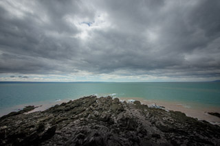 Subtle Colors in the Bay