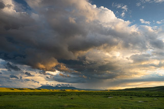 Weather Above the Sweetgrass Hills