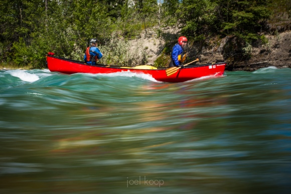 canoeing-on-the-kananaskis-river
