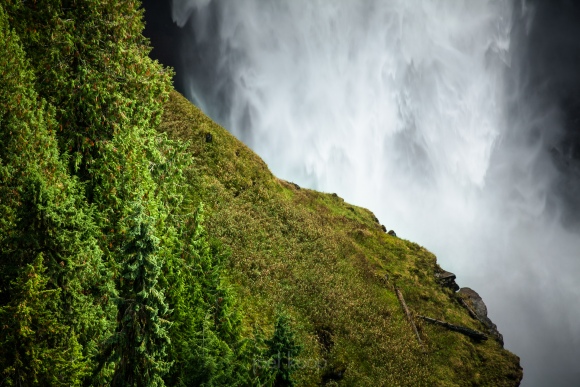 helmcken-falls