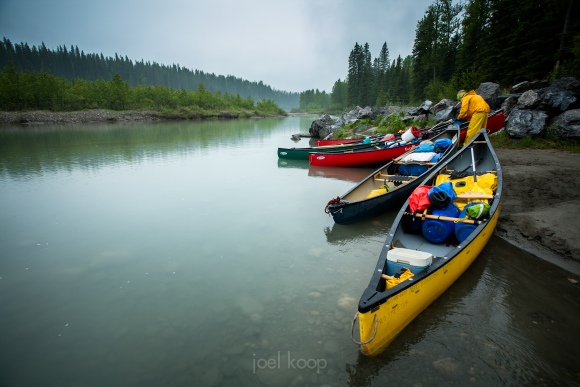 mec-canoe-trip-north-saskatchewan-river-2