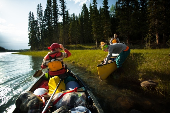 mec-canoe-trip-north-saskatchewan-river